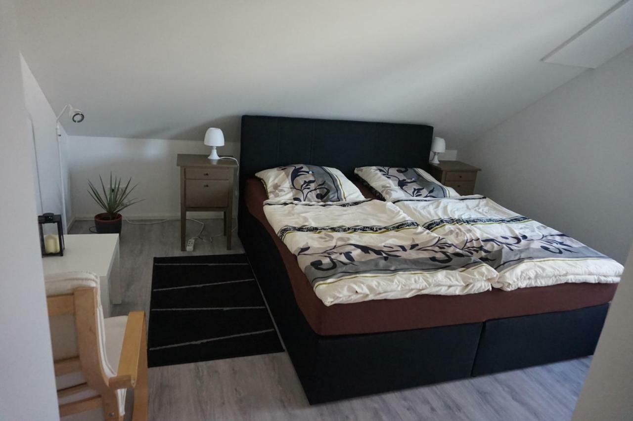 Ferienwohnung Am See Bad Lippspringe Bagian luar foto